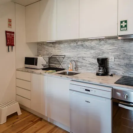 Apartment Downtown Urban Nest Porto