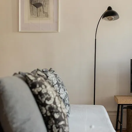 Apartment Downtown Urban Nest *